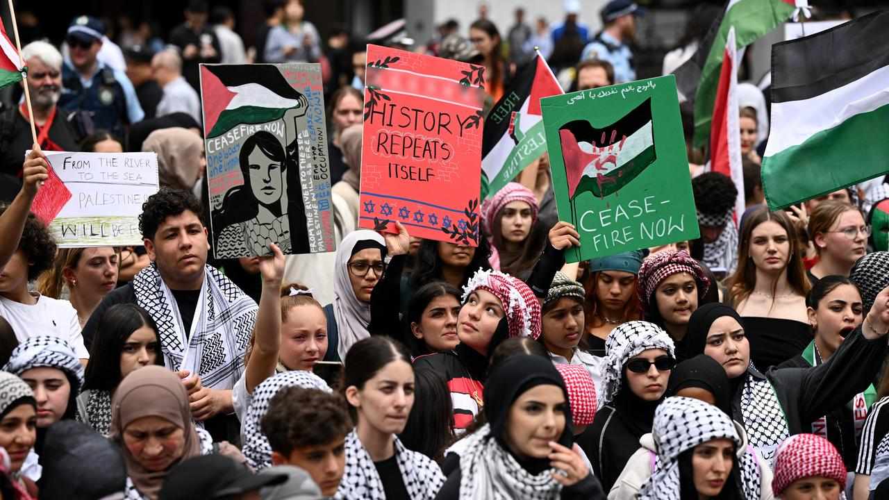 High Schoolers For Palestine demonstration in Sydney.
