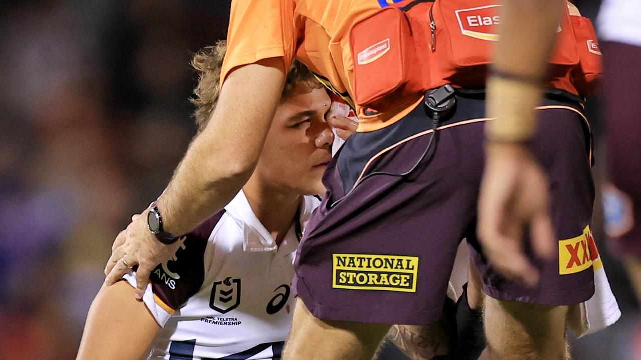 Reece Walsh with blood on hsi face against Penrith.