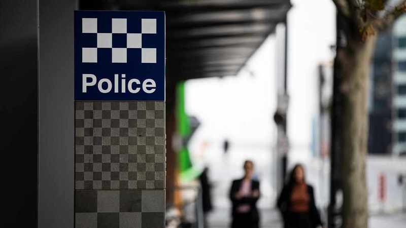 Man arrested after alleged schoolgirl abduction attempt