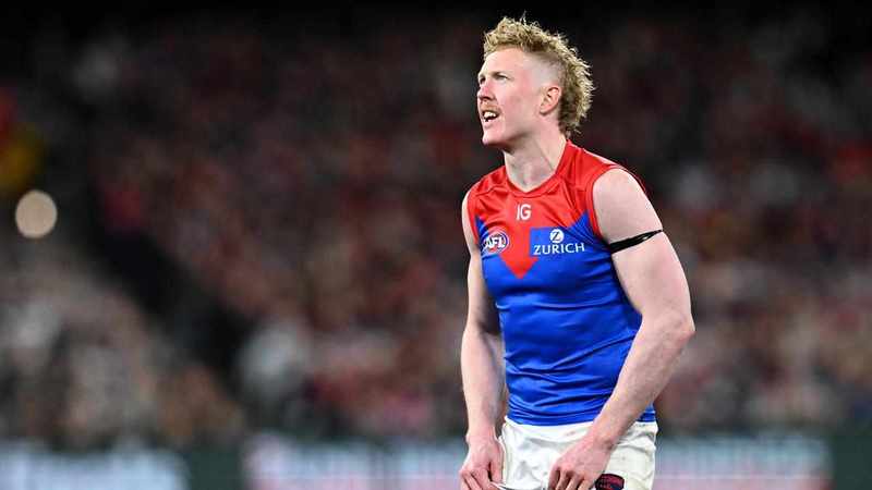 Demon Oliver charged with driving on suspended licence