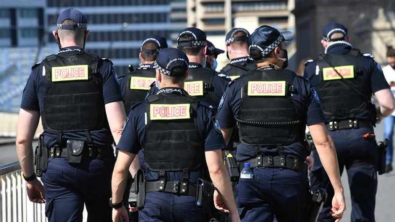 Drugs and guns seized as police thwart bikie expansion