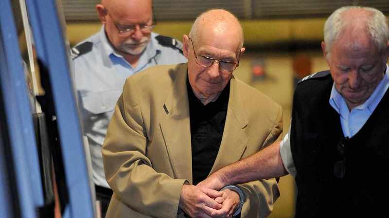 Crooked killer cop Roger Rogerson dying in hospital