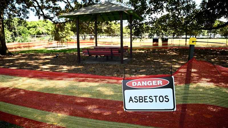 'Be wary about free mulch' amid asbestos fears: agency