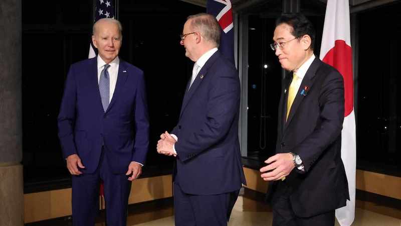 Australia to join missile pact with US and Japan