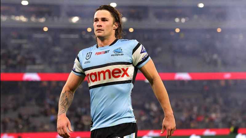 Hynes back as Sharks and Raiders fight for home final