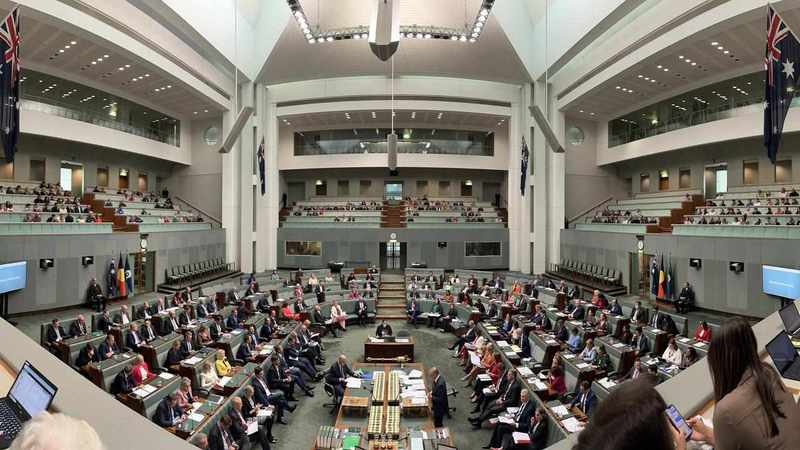 Living costs, workplace reform on parliament agenda
