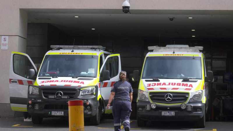Pressure ramps up as paramedics waste years waiting