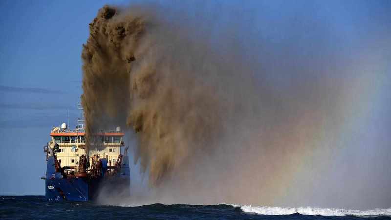 Sand dredging is 'sterilising' ocean floor, UN warns