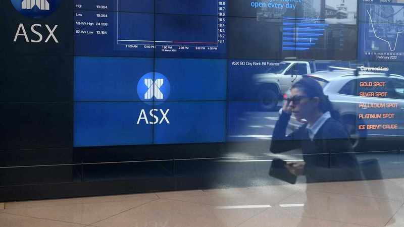 Australian shares in the red for fourth straight day
